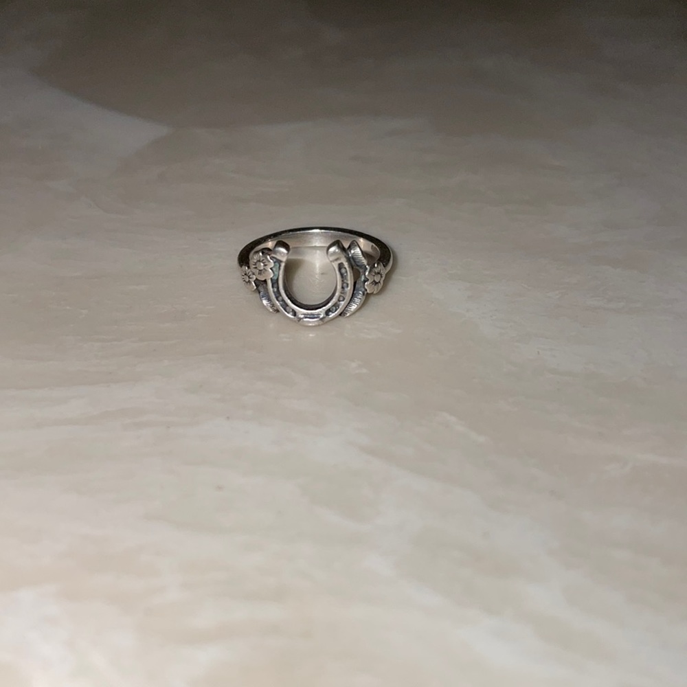 James Avery ring sz 5